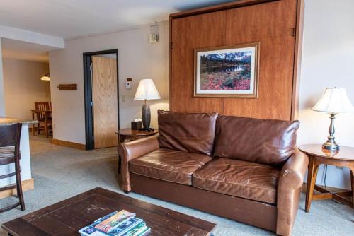 Mount Crested Butte House | 1bd SUITE 504 Perfect Location with Pool and Hot Tub