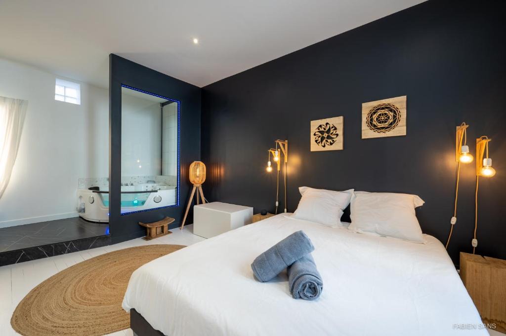 Marengo - Jolimont Apartment | LOFT Clim - Jacuzzi Centre Gare - Parking gratuit
