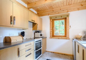 2 bedroom accommodation in Killin, near Crianlarich in Killin