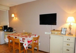 3rd floor, balcony, tv, ski locker, 28m², Brides Les Bains in Brides-les-Bains