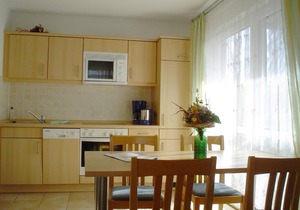 Comfortable beachfront vacation apartment with a balcony in Zingst - Residence in Zingst