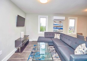 Luxury Boutique Condo 2B in Niagara Falls