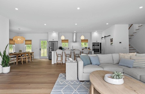 Barnstable House | Cape Cod Luxe in Barnstable Village: Saltwater Pool, 2 Suites, Bunks & Family Fun!