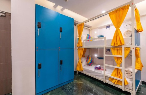 Katra Hostel | goSTOPS Plus Katra