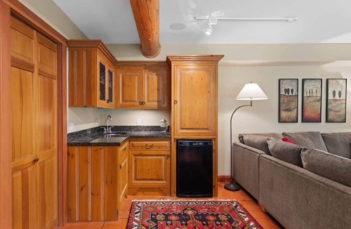 Nicklaus North House | Log home w/hot tub & media den