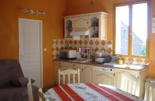 Montaren-et-Saint-Mediers Apartment | Montaren Et Saint Mediers: LODGING the OLIVE-TREES apartment in Farmhouse of the XVIIIème century with independent entry, made safe heated swimming pool and Spa