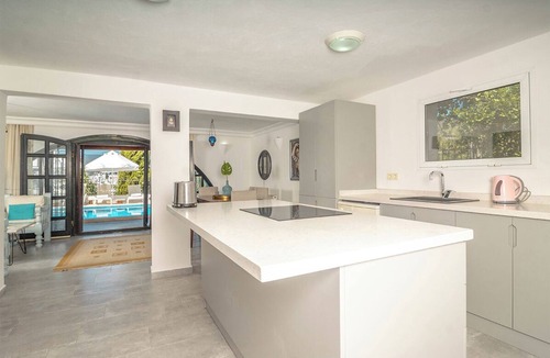 Bodrum City Center Villa | Private Pool Villa Leila