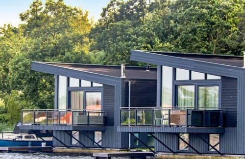 Schelfhorst House | Vacation home Paterswoldersemeer in Eelderwolde - 6 persons, 3 bedrooms