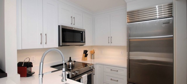 1 Bdrm Ocean view Res. Suite w balcony, located at The Ritz, in Key Biscayne in Key Biscayne