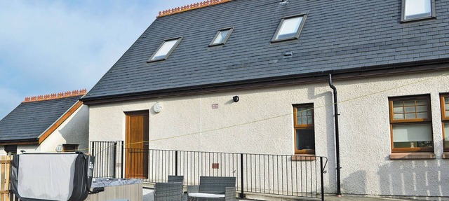1 bedroom accommodation in Blackridge, near Edinburgh in Edinburgh