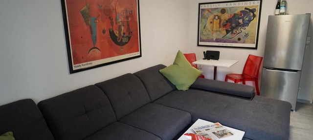Apartment 'Neue Und Zentral Gelegene Wohnung' with Wi-Fi in Stuttgart