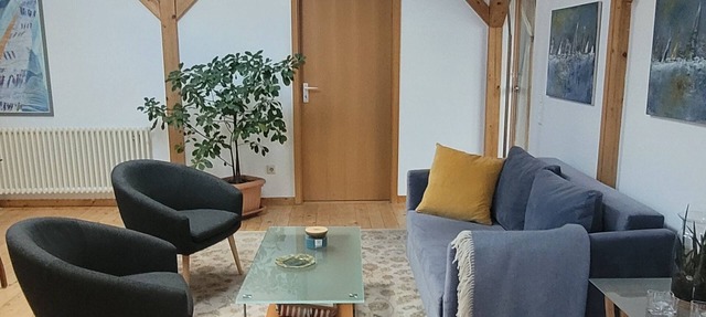 Art meets the Classical City - Sunny Roof Apartment in Weimar's Best Location in Weimar
