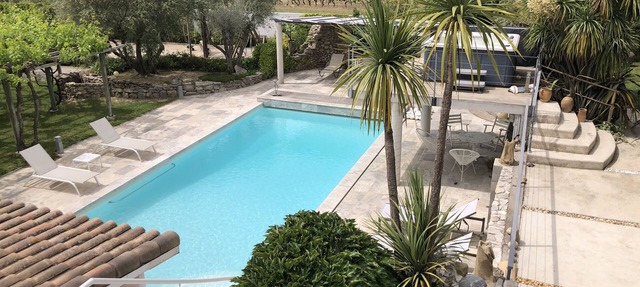 Attached villa on a calm property; village close to Montpellier in Pignan