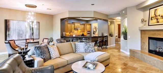 Awesome TROON North 3/3 Pinnacle Peak Condo. Across from the Four Seasons Resort in Scottsdale