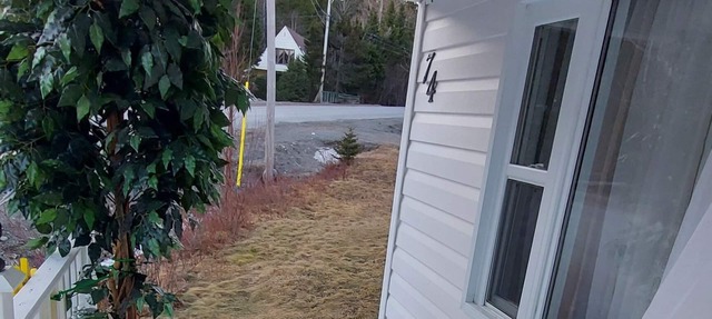 Beautiful 3 Bedroom Home close to beach and hiking trails. in Eastport