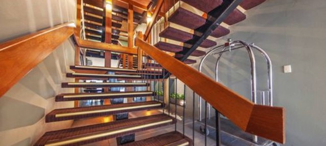 Belconnen Way Hotel Motel and Serviced Apartments in Hawker
