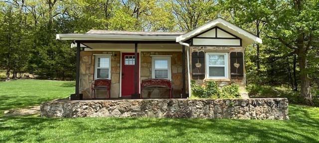 Cabin No. 2 @ The Old Swiss Village - Lake View! in Osage Beach