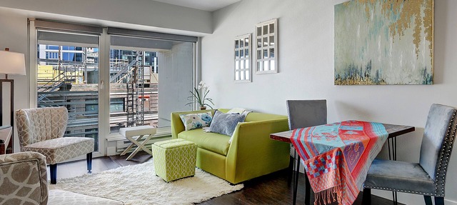 Chic Condo, views & designated EV parking in Downtown Seattle @Pike Place Market in Seattle
