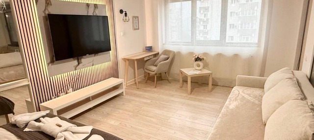 CMS Lujerului Studios in Bucharest