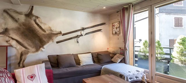 Cozy apartment near shops, central location, garage included, pets allowed in La Clusaz