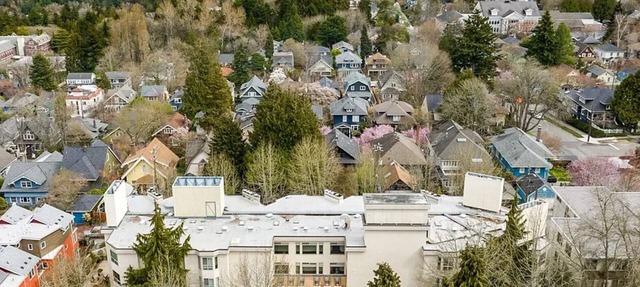 Cozy private 1-bedroom condo with AC next to Volunteer park 欢迎 in Seattle