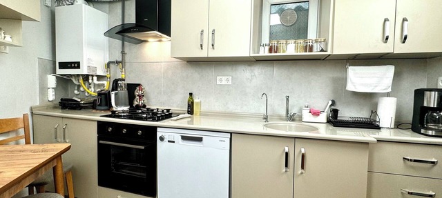 Detached Duplex House in the City Center in Çanakkale