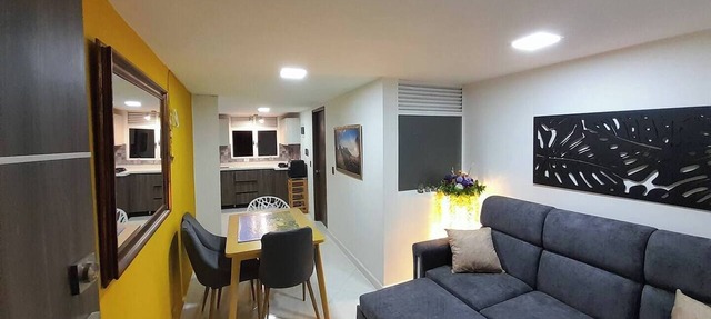 Duplex with Private Terrace and City View (5th Floor) in Itagüi