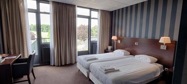 Elegant Boutique Room Perfect for Weekend Escape Near Speelbos Nijverdal in Hellendoorn