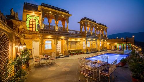 ELIVAAS Amber Royale 3 BHK with Pvt Pool & Terrace in Udaipur