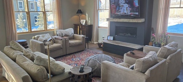 Fabulous 4-bedroom house in Crested Butte South - amazing ranch & mountain views in Crested Butte