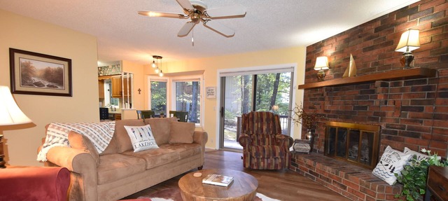 Fabulous Waterfront 1 story w/carport and private dock on beautiful Lake Pineda in Hot Springs