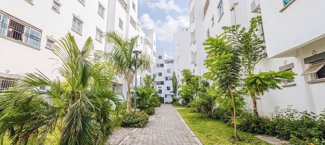 “Family-Friendly 2BR Coastal Getaway with Free Breakfast Starter Pack in Mombasa