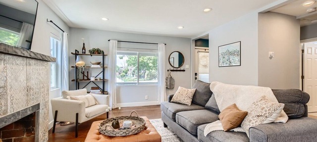 Family Friendly 4br House - Huge Yard - Central to Denver and Red Rocks in Wheat Ridge