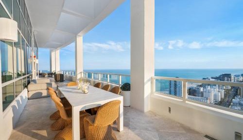 Fontainebleau Penthouse Cabana and Airport Shuttle in Miami Beach