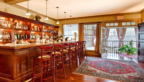 Gateways Inn in Lenox