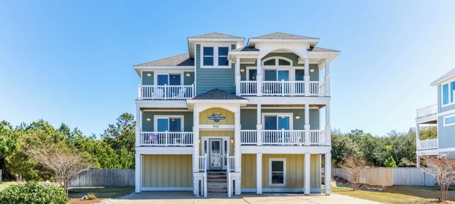 Gone Coastal Pet Friendly + Pool Heat Available in Corolla