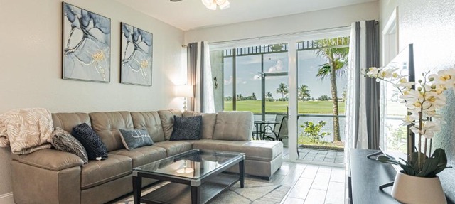Greenlinks at Lely Luxury White Orchid Fully Renovated Modern 1st floor 3bdr Golf Resort Villa in Naples