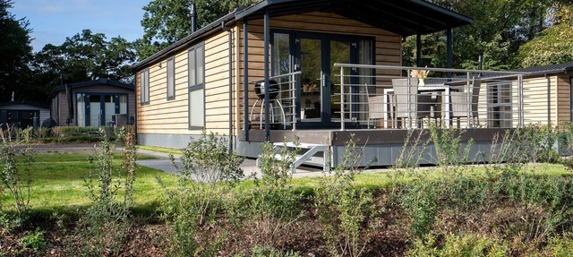 House "Morgensonne" with covered veranda in Scharbeutz