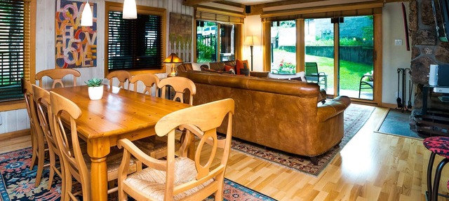 Lift One - Stylish three bedroom with walk-out patio in Aspen