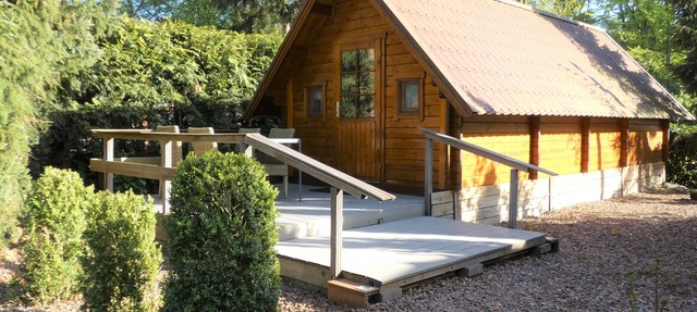 Lodge op rustiek terrein in Marum