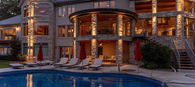 Look no further for your own private oasis on Table Rock Lake! in Blue Eye