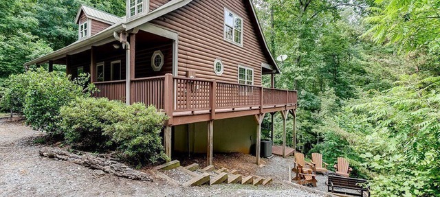 Luxury Cabin Full of Amenities w/Private Trail in HelenCleveland
