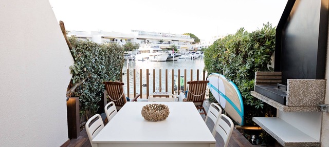 Luxury Duplex Marina Suite + Jet or dock rental in Le Grau-Du-Roi