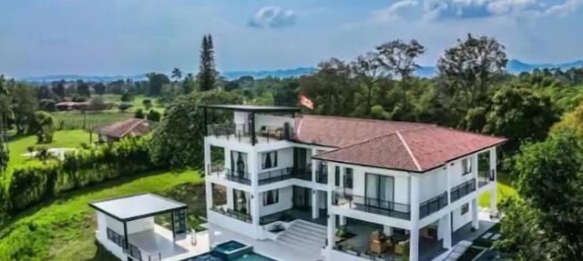 Luxury Home at Parque del Café *Grand Cypress * in Quindio