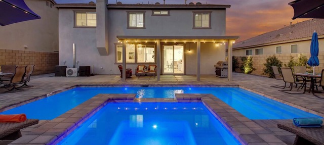 New Luxury Villa - Pool Spa Game Heaven in Coachella