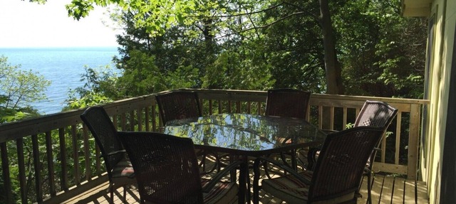 Newly-Renovated Beach Front Escape in Goderich