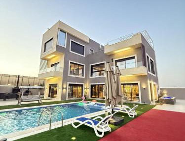 Noorhan Private Luxury Layover Villa - 10 Minutes to Airport in Amman