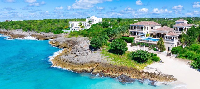 ON THE BEACH Luxury Villa & Beach House, Sleeps 20, Pools, Hot-tubs, Fire-pits… in The Valley