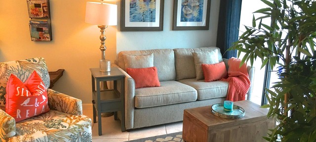 PARADISE-Anglers Cove Waterfront Designer Condo in Marco Island