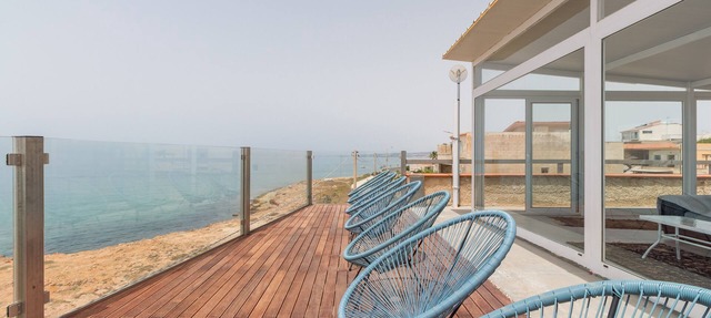 Poseidone, seafront villa with private pool in Cava d'Aliga (Scicli) in Cava D'Aliga